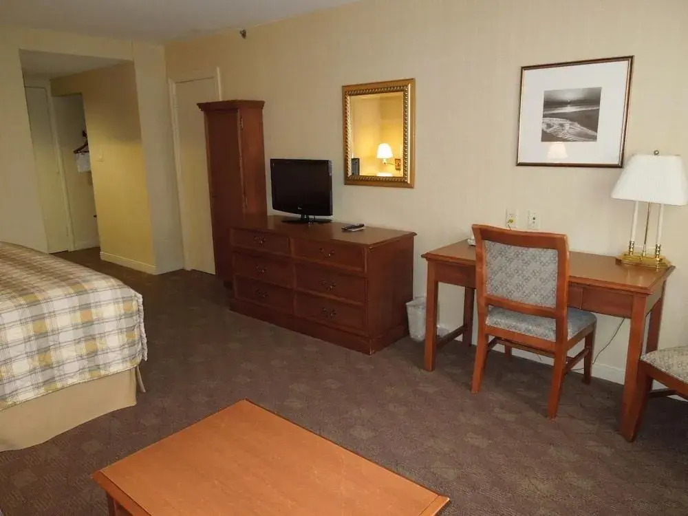 Rockville Centre Hotel - JFK Airport