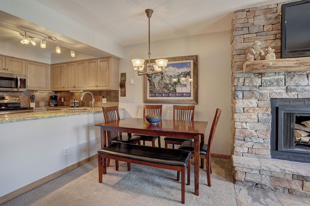 Wellington #3 (Townhome with Private Hot Tub)