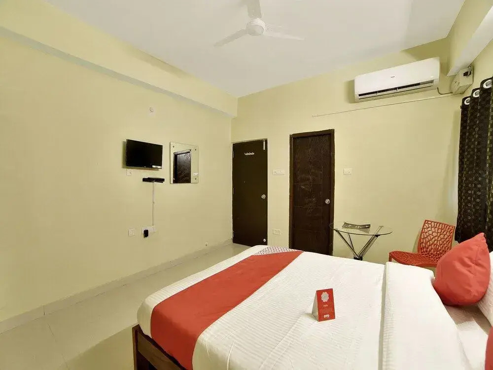 OYO 11317 Tanya Suites