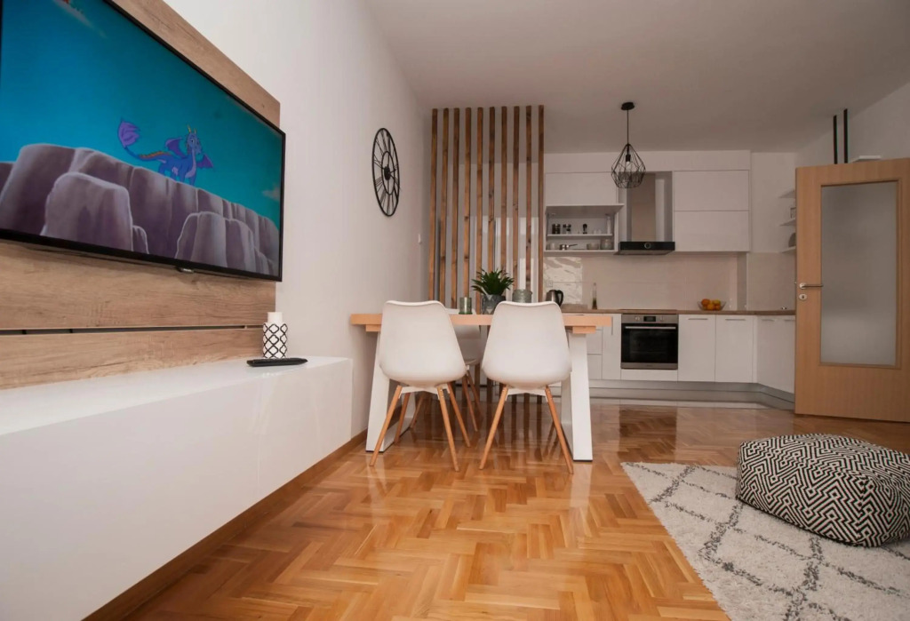 Apartman Avisi
