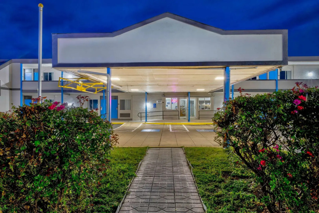 Motel 6 Harrisburg PA Near PA Expo Center