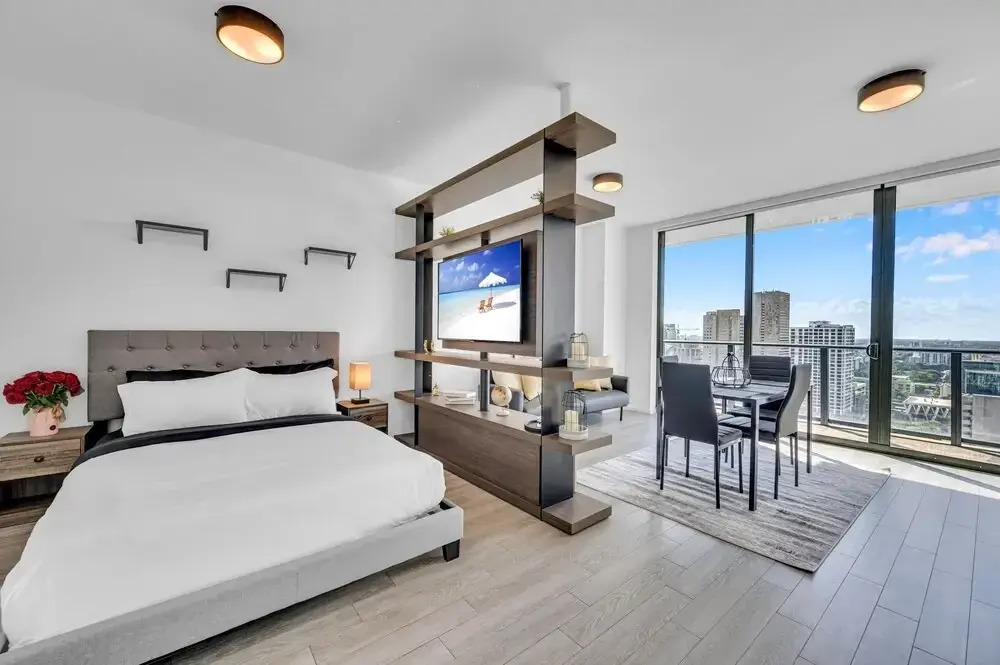 Miami Luxury Studio With City View