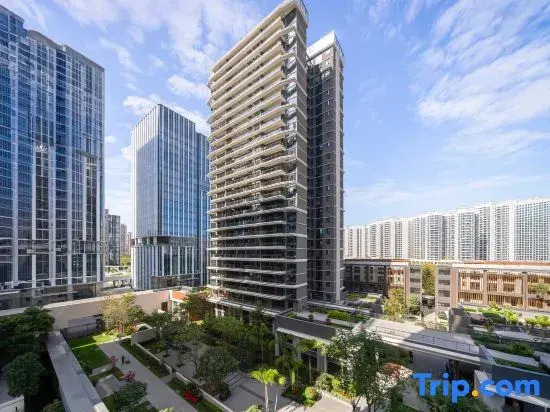 Flower Construction • Happy Valley Resort Apartment (Sanya Joy City Store)