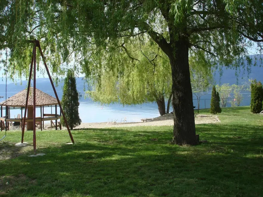 Jewel Bay Resort