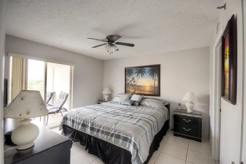 Le Frontenac 413 by Go Florida Condo Sunny Isles