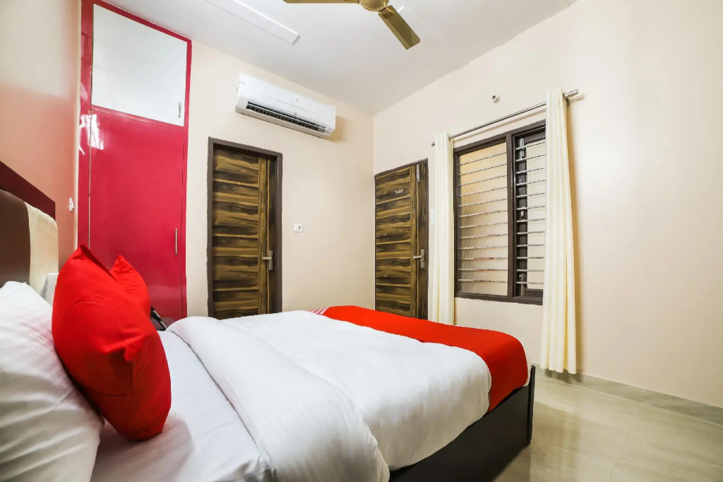 OYO 66842 Prime Inn