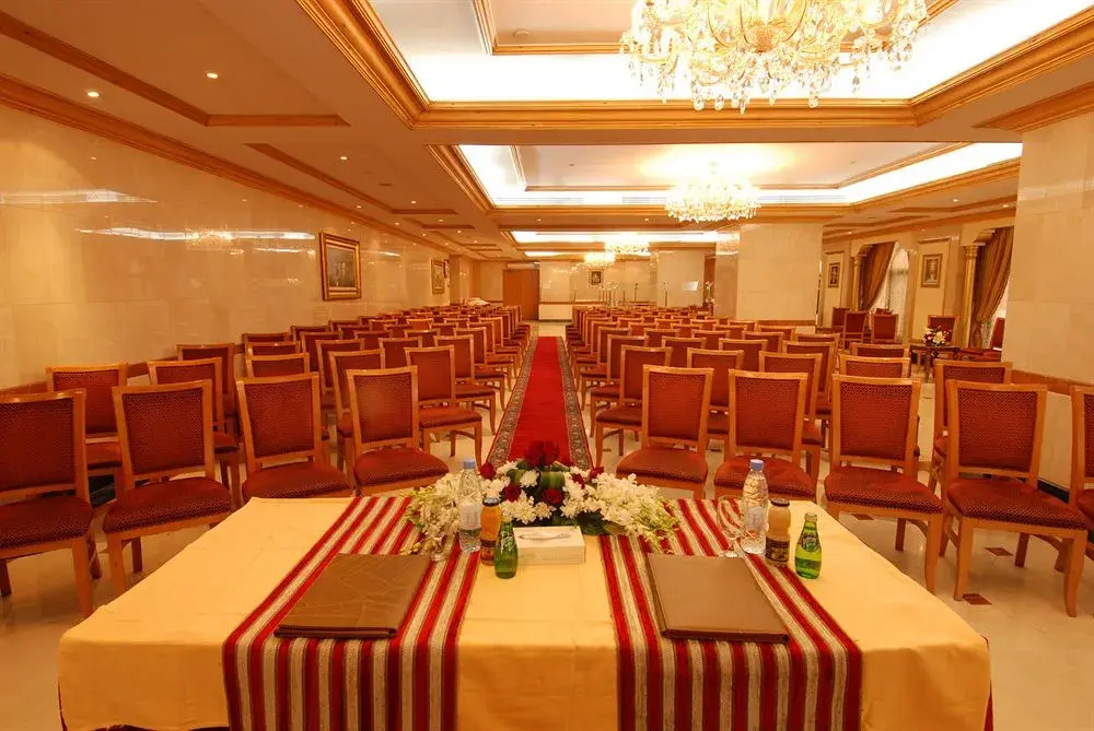 Al Saha Hotel by Sedra International