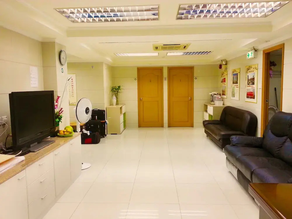 Le Cong Fraternal Guest House