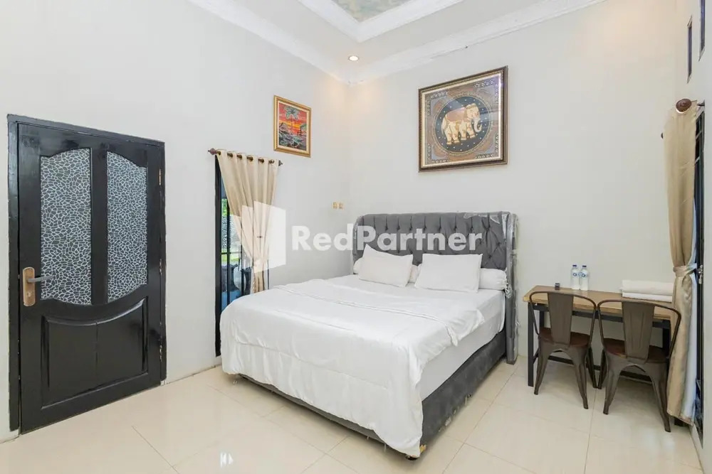 Boss Residence Serang Redpartner