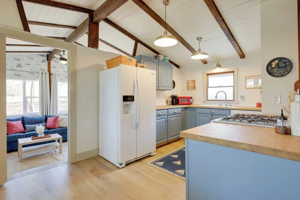 Steps to Beaches & Main Street: Hyannis Retreat