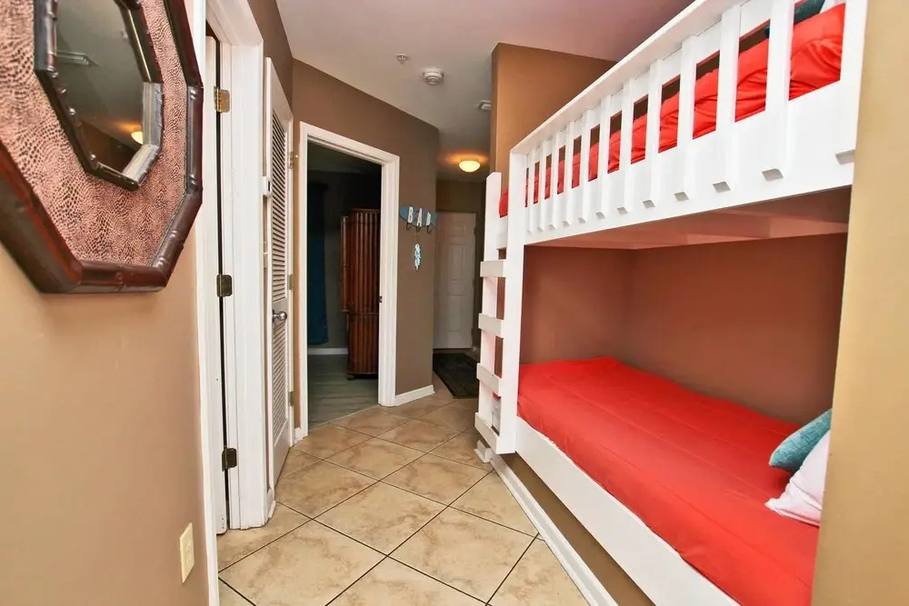 Grande Caribbean 106 - One Bedroom Condo