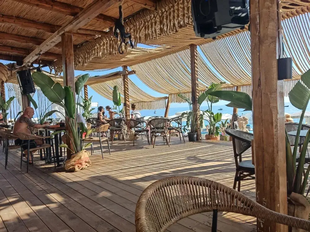 Olea Residence, Luxury sea View Apartment With Private Beach