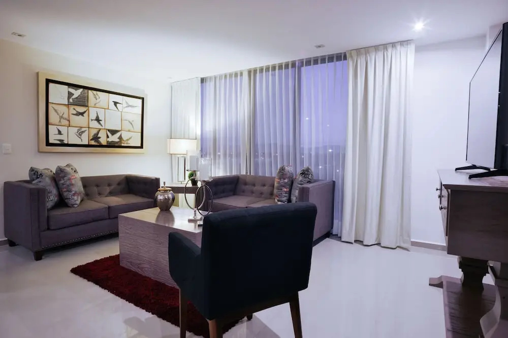 Ventura Apartments