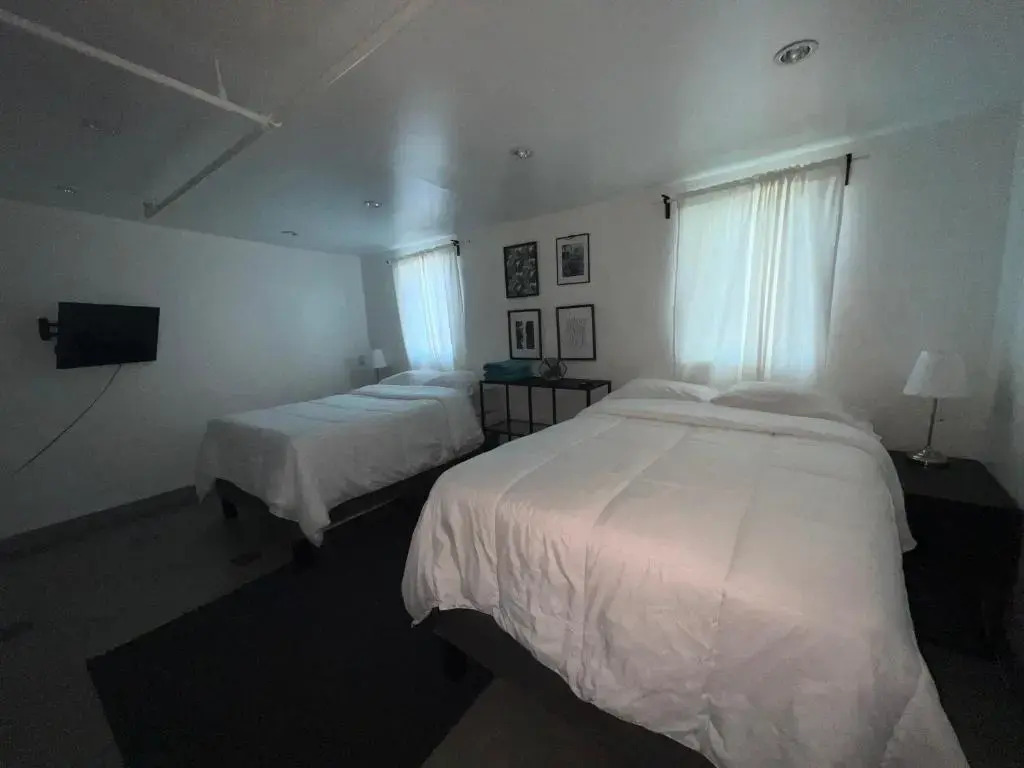 Culver City Hostel