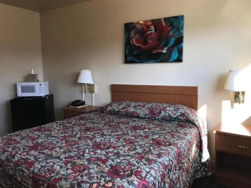 Aircrest Motel