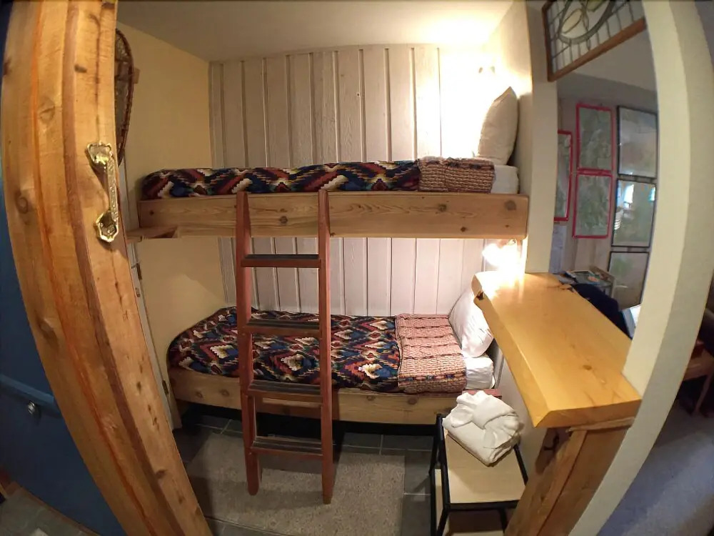 1 Bedroom Premium Condos