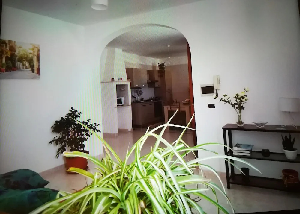 Bright apartment a few km from the sea