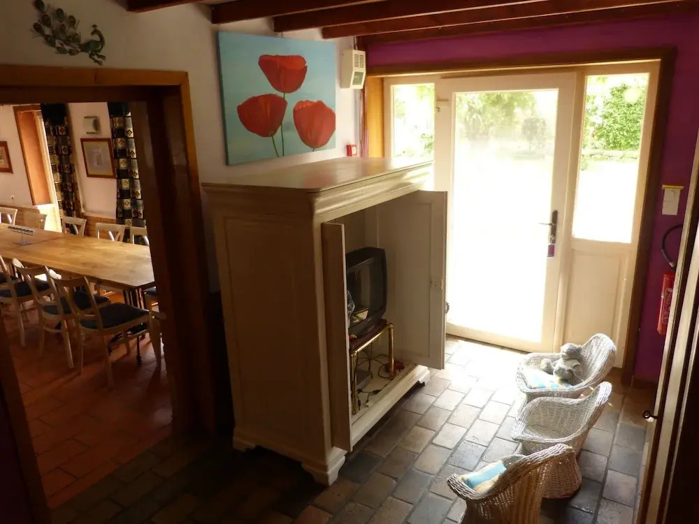 Charming Holiday Home in Hondschoote With Terrace