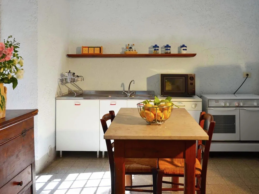Spacious Villa in Sermugnano With Private Swimming Pool