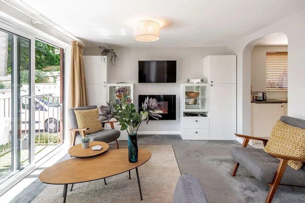Hedgemead Court, 4 Star Gold Luxury 2 Bedroom Apartment in Bath City C