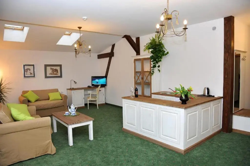 Hotel Sandro Silver & Spichlerz Antoniny
