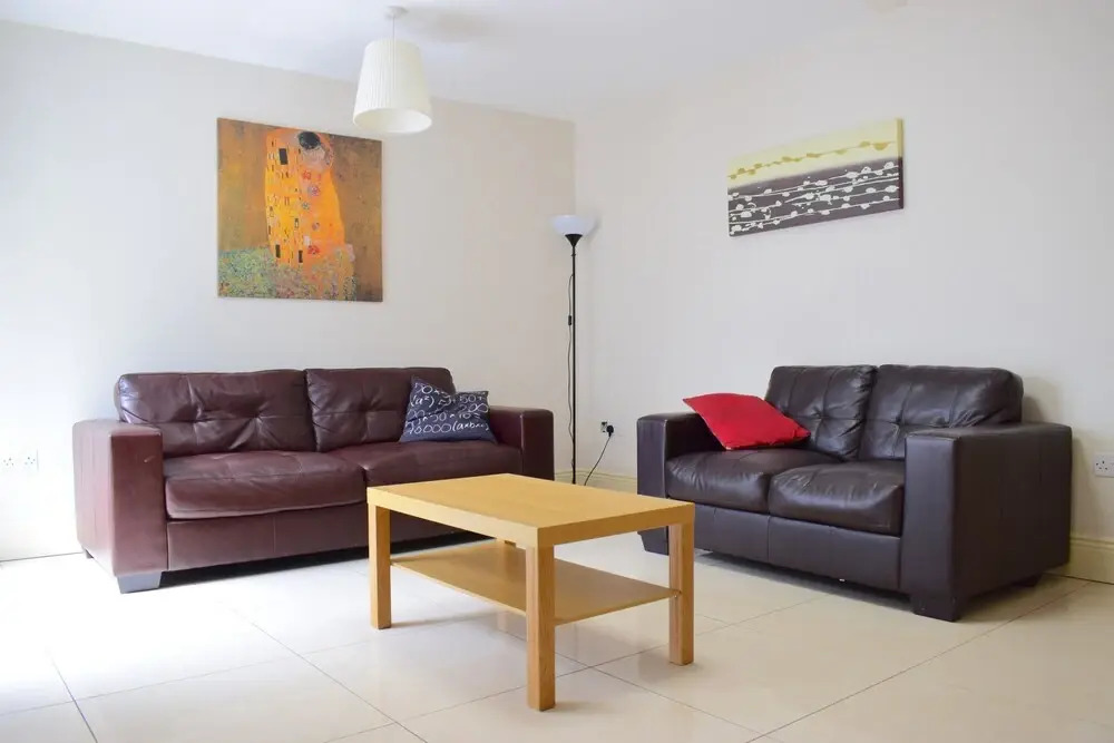 5 Bedroom House On Grand Canal