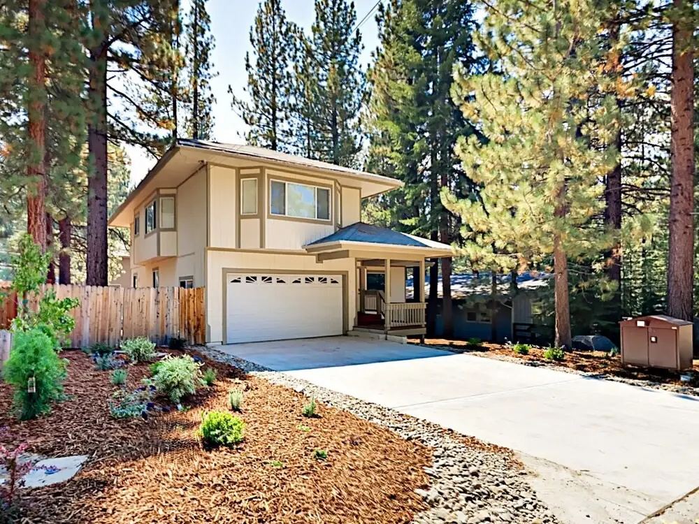 1154 Lone Indian Trail Home 3 Bedrooms 2.5 Bathrooms Home