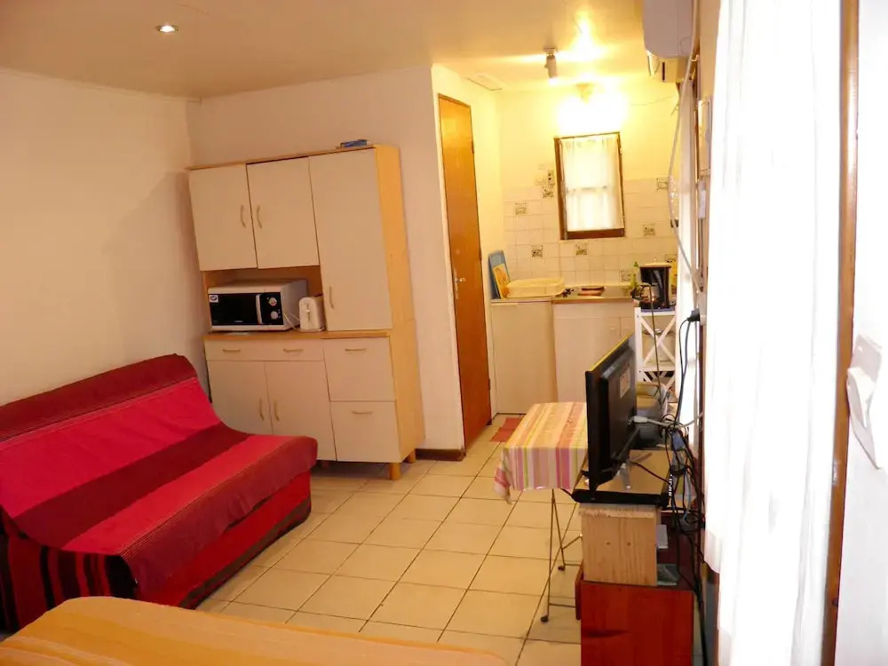 Bungalow with One Bedroom in St Paul , with Wonderful Sea View, Enclosed Garden And Wifi - 8 Km From the Beach