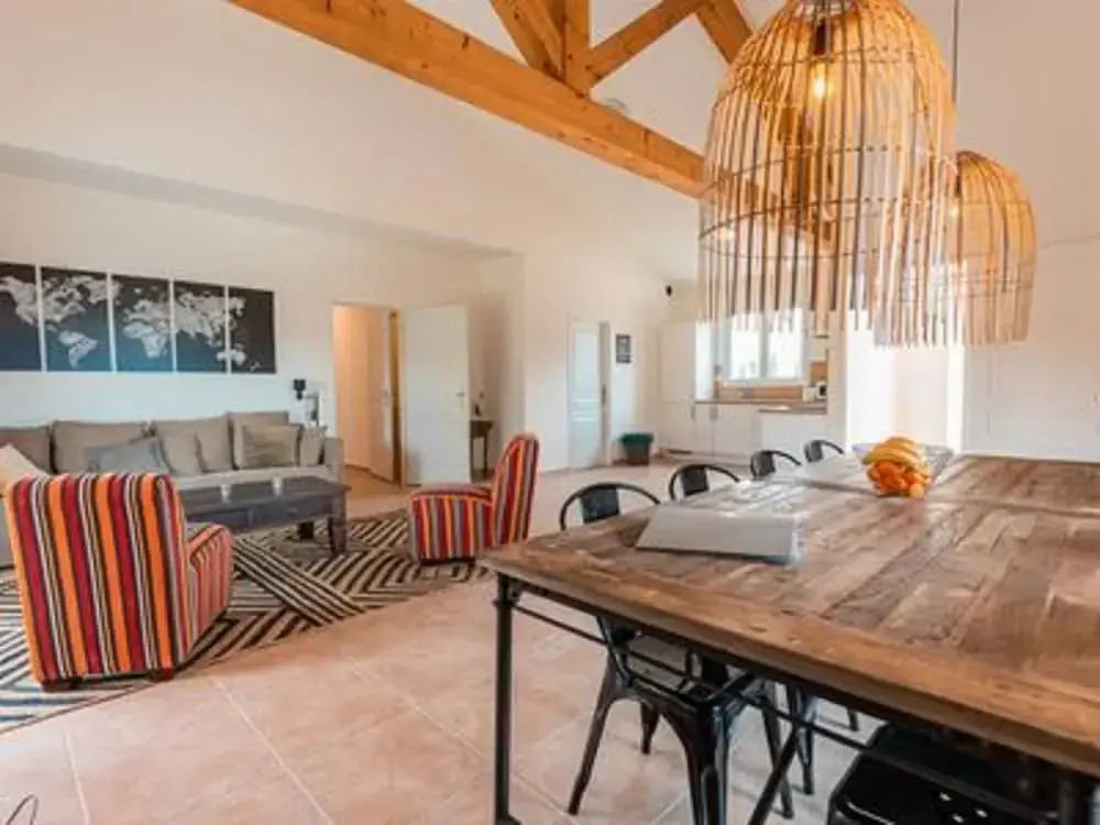 Spacious Villa With Large Garden