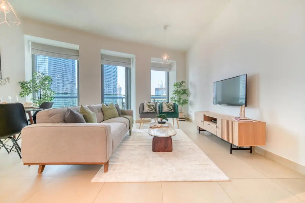 Trendy 2BR Downtown Apt Steps From Burj Khalifa