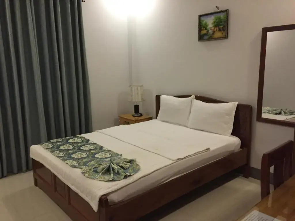 Minh Nhi Hotel
