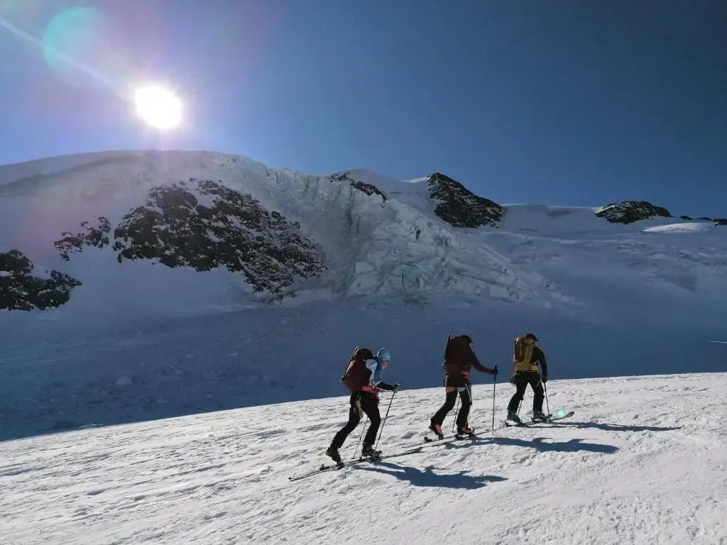 Bergperle Apartments & Mountain Sport