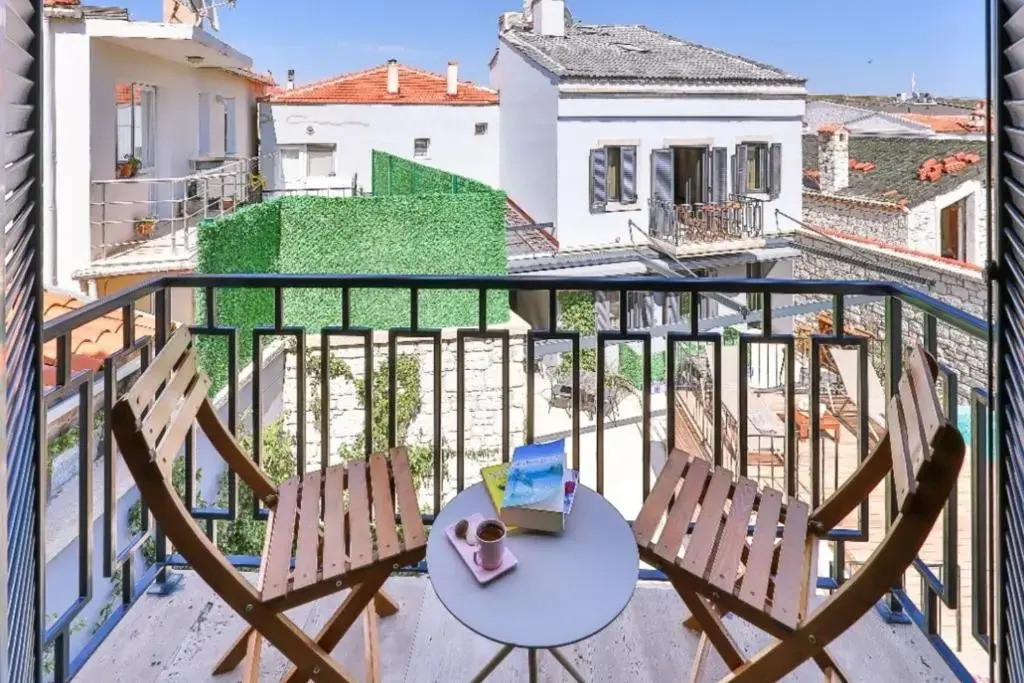Pitoresk Otel