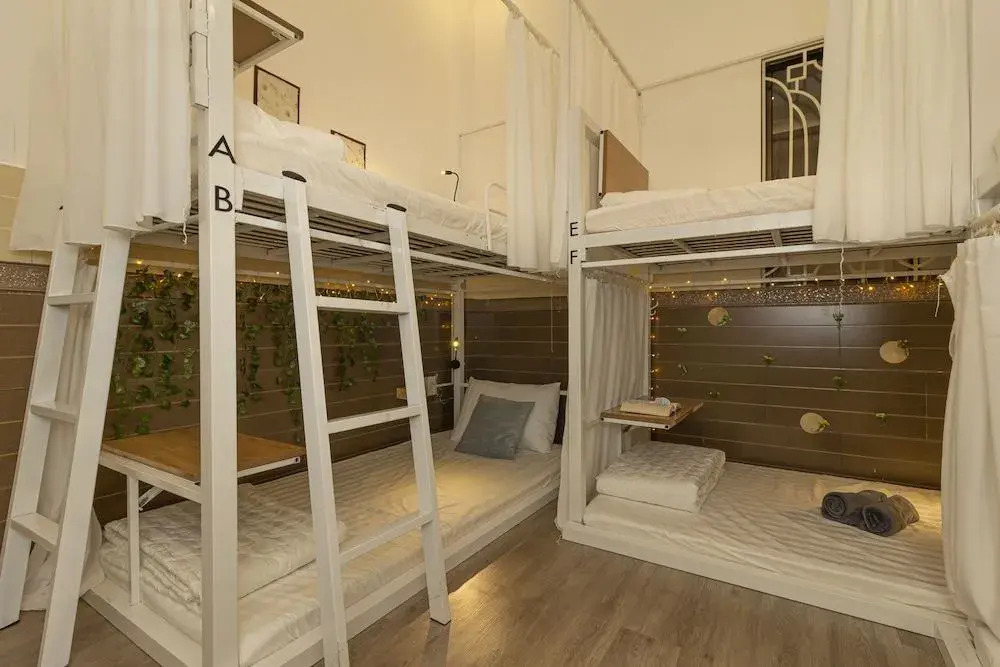 The Art - Nice To Home Saigon - Hostel