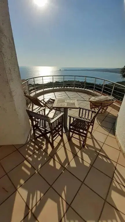 Charly Point Villa