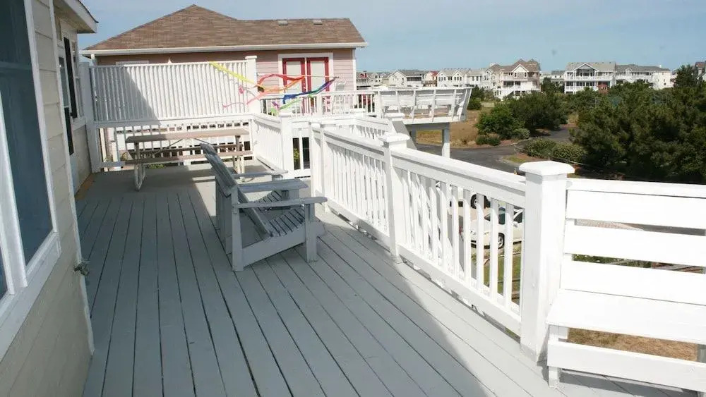 Lighthouse Breeze 1242 - 5 Br Home