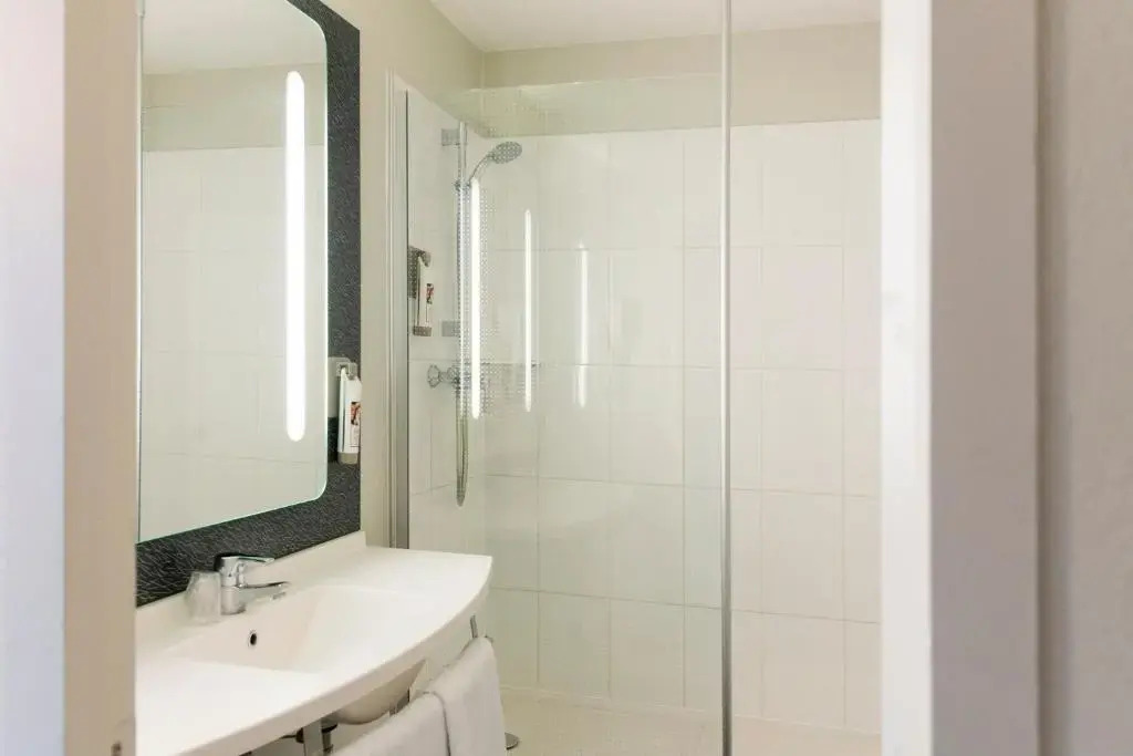 ibis Laval Le Relais DArmor