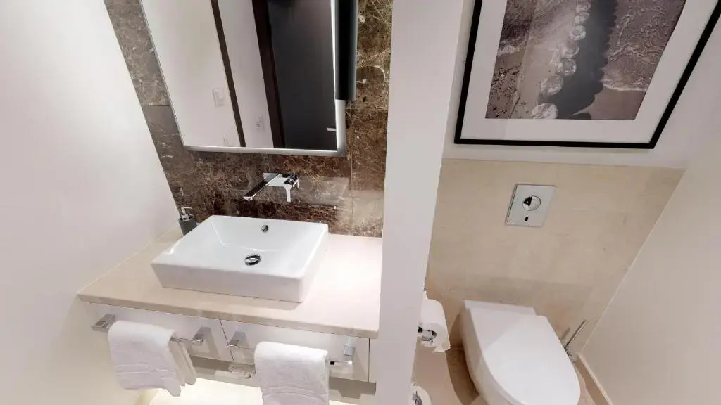 White Pearl Apartment 3.09