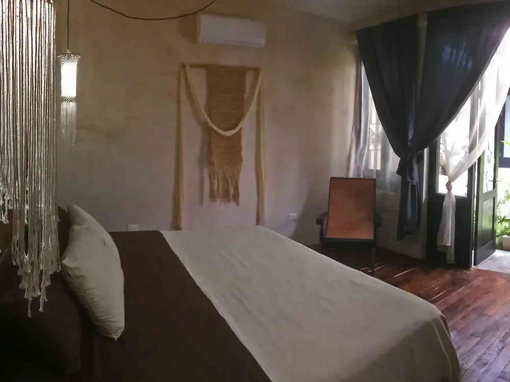 La Flor Casa Boutique