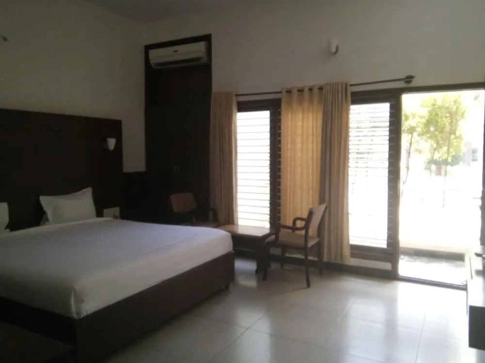 Nijaguna Resorts