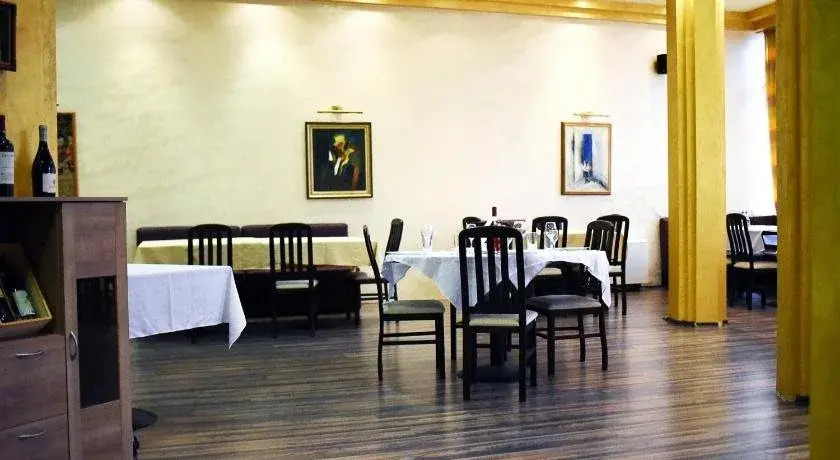 Aparthotel VRIS