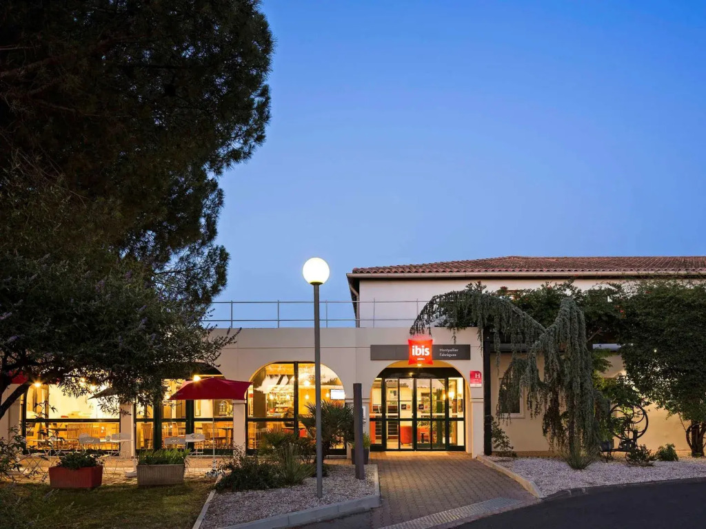 ACE Hôtel Travel Fabrègues - A9 Montpellier Sud