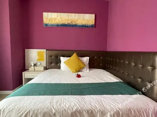 Aimi Boutique Hotel