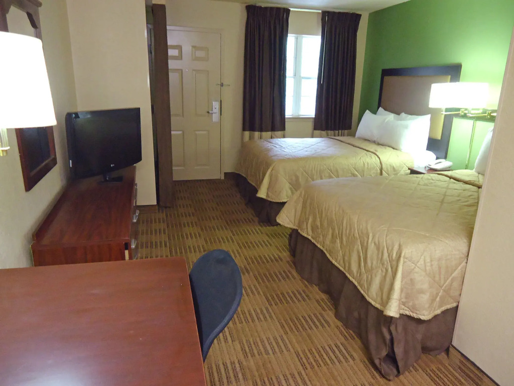 Extended Stay America Select Suites - Greensboro - Wendover Ave - Big Tree Way