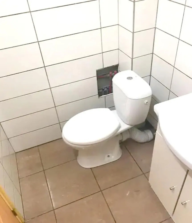 Apartment With one Bedroom in Saint-benoît, With Wonderful City View, Enclosed Garden and Wifi