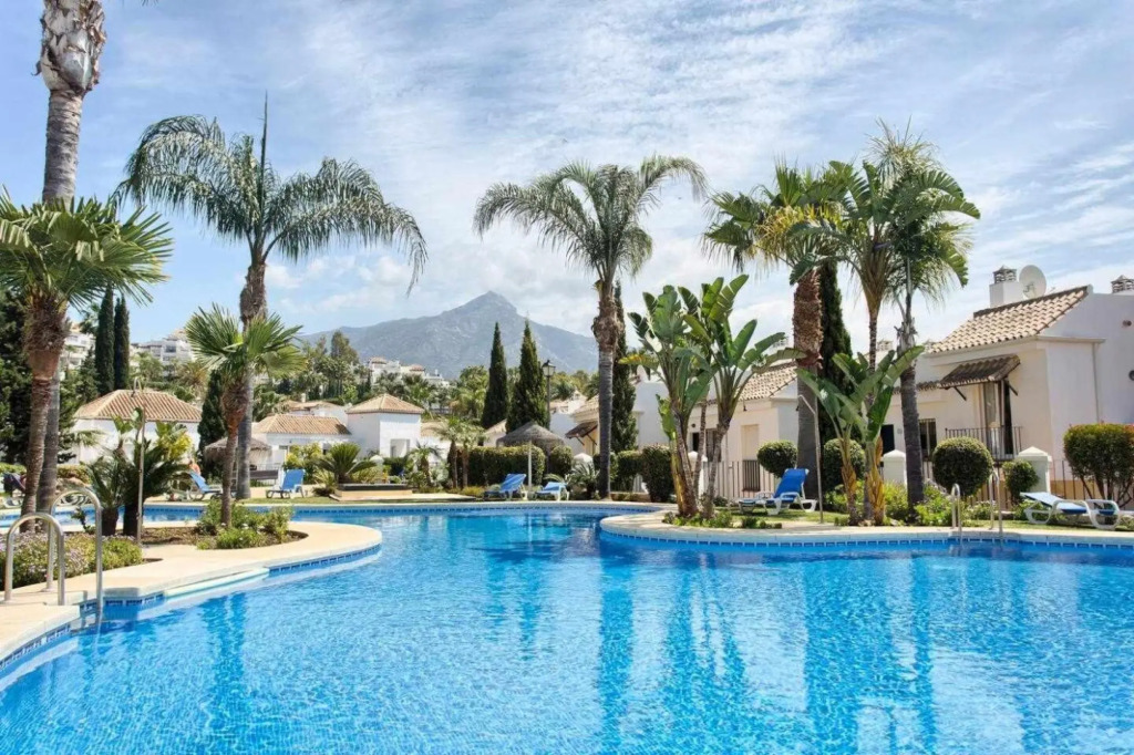 Senorio de Gonzaga Great 2 Bedroom Apartment