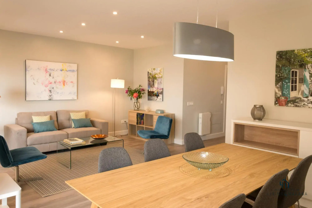 Arenal Beach by ELE Apartments