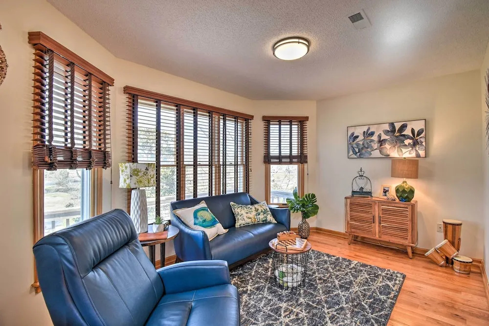 High-end Canal Front Paradise in Kill Devil Hills