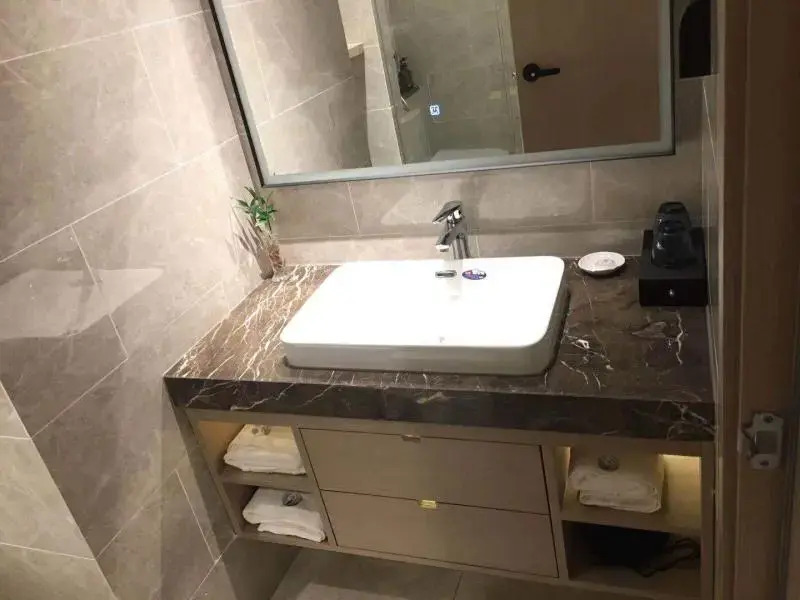 VX Hotel Jiangsu Lianyungang Wanda Plaza