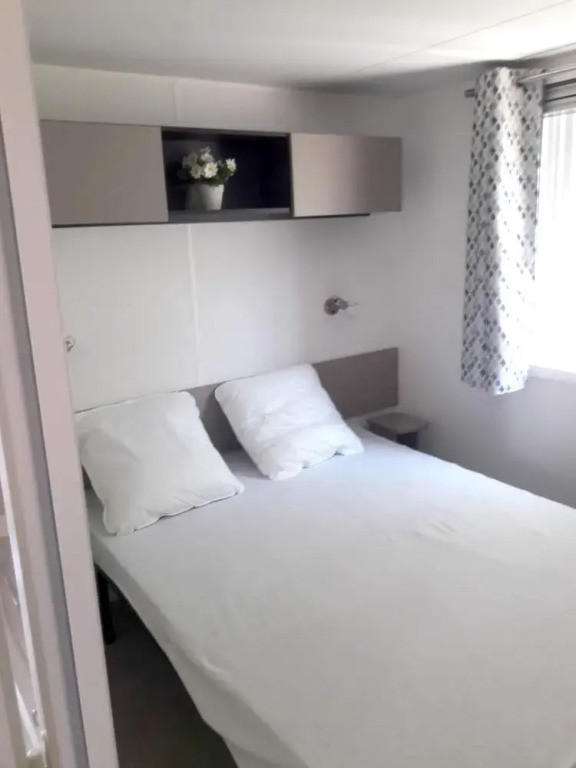 Property With 2 Bedrooms In Valras Plage With Shared Pool And Terrace 300 M From The Beach